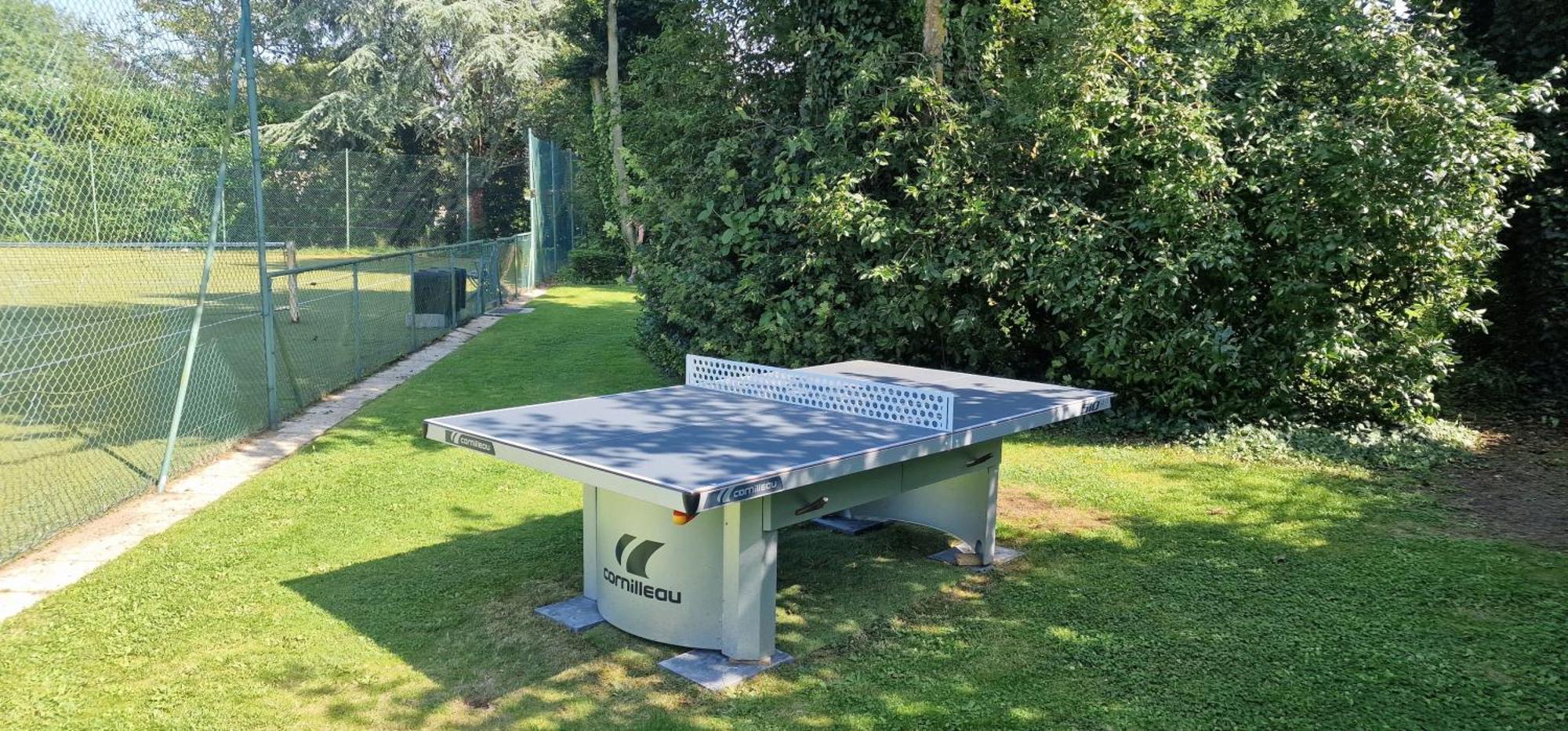 Gite 4 Personnes Avec Piscine Et Bain Nordique Proche Des Plages Du Debarquement Le Manoir  Exterior photo